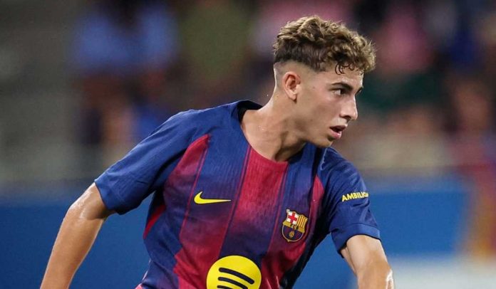Aksi Fermin Lopez di laga Barcelona vs Como