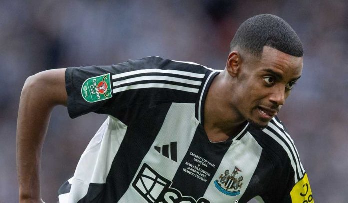 Alexander Isak batal gabung Liverpool