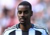 Alexander Isak di laga Newcastle United v Everton
