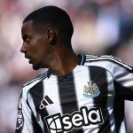 Alexander Isak masih terus dikaitkan dengan kepindahan ke Liverpool