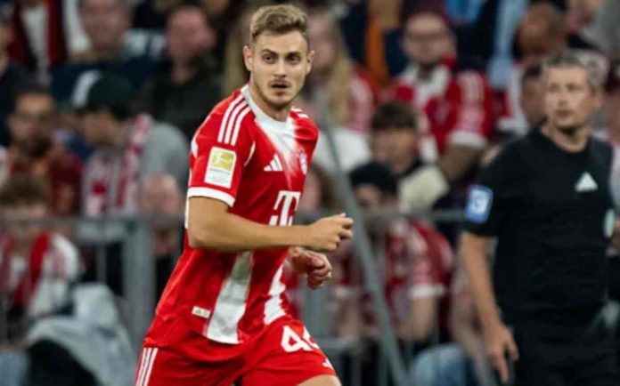 Andalan Baru Bayern Munchen di Posisi Bek Kiri