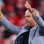 Arne Slot Yakin Lini Depan Liverpool Sudah Cukup, Isak Tetap di St James’ Park Arne Slot cukup puas dengan pilihan lini depan Liverpool