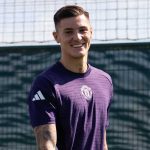 Benjamin Sesko di sesi latihan Manchester United