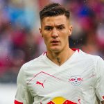 Benjamin Sesko dikabarkan pilih Manchester United dibanding Newcastle