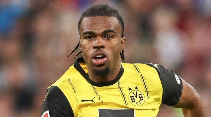 Carney Chukwuemeka pemain Chelsea yang dipinjamkan ke Borussia Dortmund