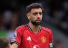 Gestur Bruno Fernandes selama laga Fulham vs Manchester United