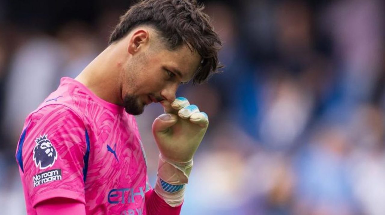 James Trafford kiper Manchester City