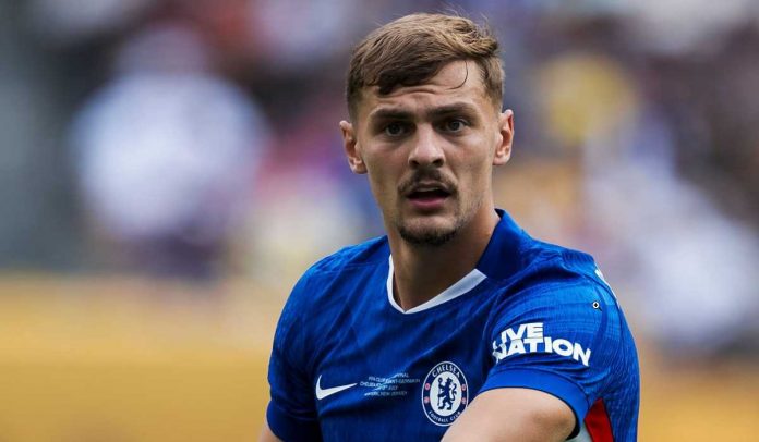 Kiernan Dewsbury-Hall mendekati kepindahan ke Everton
