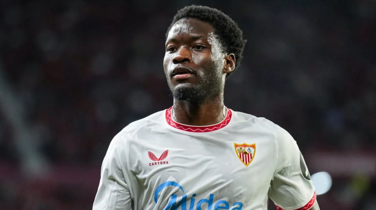 Lucien Agoume pemain Sevilla