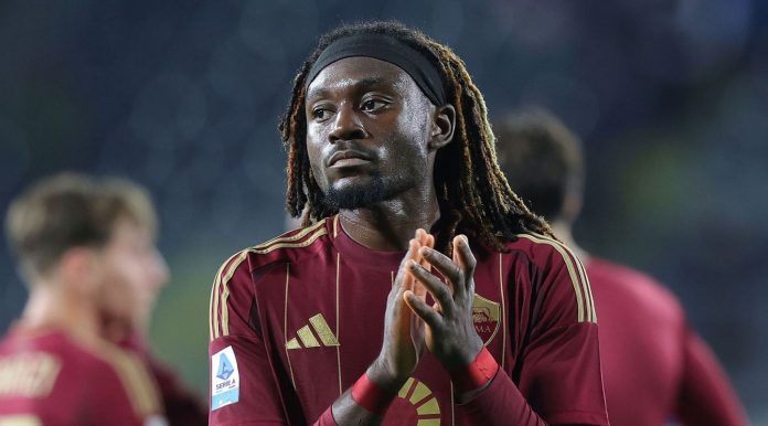 Manu Koné pemain AS Roma