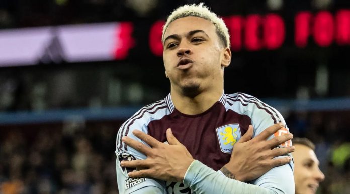 Morgan Rogers gelandang serang Aston Villa