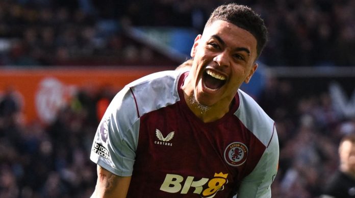 Morgan Rogers pemain Aston Villa