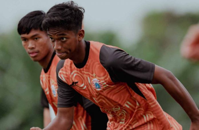 Para Pemain Persija dalam Sesi Latihan Jelang Bertemu Malut United