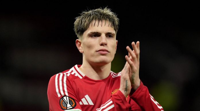 Pemain Manchester United Alejandro Garnacho