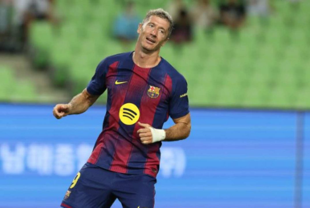 Robert Lewandowski Absen di Laga Pertama Barcelona Musim Ini