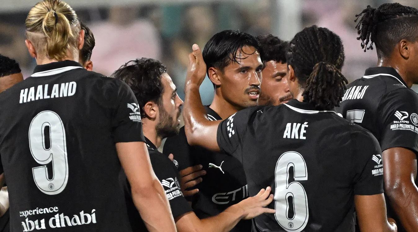 Debut Mengesankan! Reijnders Cetak Dua Gol, Man City Bantai Palermo di Pramusim