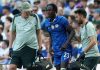 Trevoh Chalobah pemain Chelsea cedera saat laga melawan AC Milan