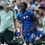Trevoh Chalobah pemain Chelsea cedera saat laga melawan AC Milan