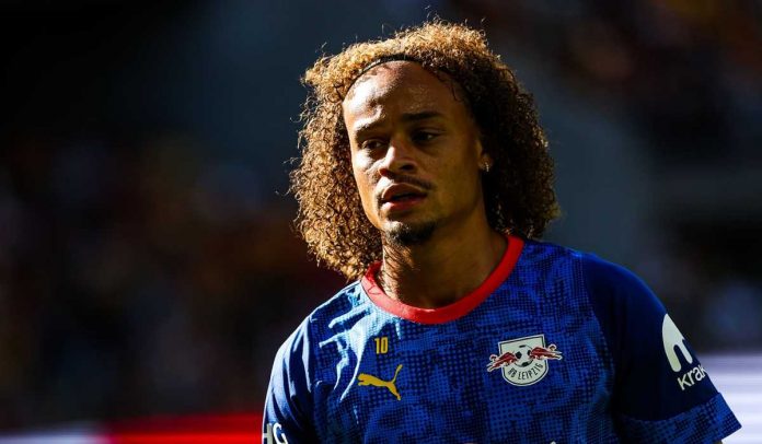 Xavi Simons menarik minat Chelsea