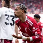 Aksi Hugo Ekitike di laga Liverpool vs Arsenal