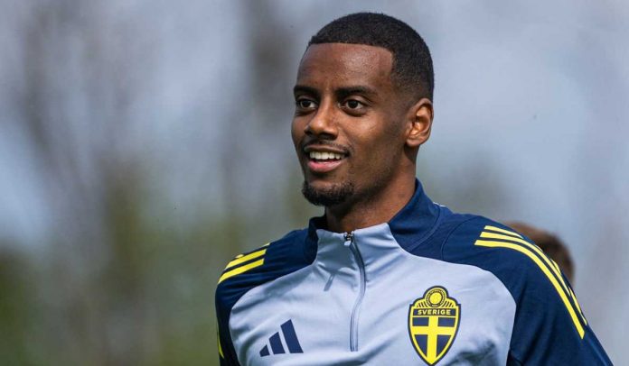 Alexander Isak berlatih di timnas Swedia Alexander Isak berlatih di timnas Swedia