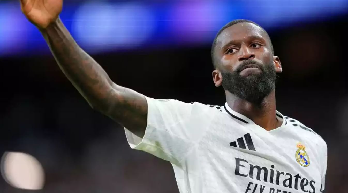 Antonio Rudiger pemain Real Madrid cedera