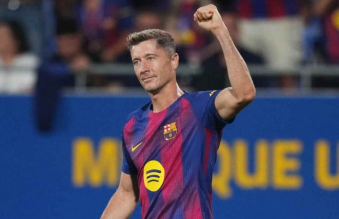 Barcelona Bidik Tiga Pemain Jadi Pengganti Lewandowski Barcelona Bidik Tiga Pemain Jadi Pengganti Lewandowski