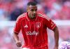 Bek Nottingham Forest Murillo mengontrol bola