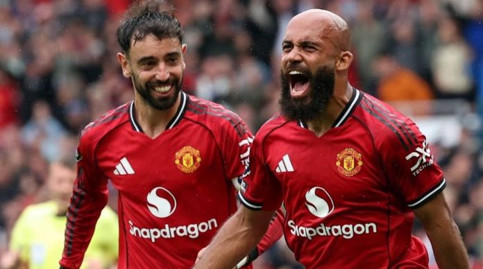 Bryan Mbeumo dan Bruno Fernandes pemain Manchester United