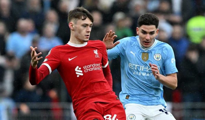Duel Conor Bradley vs Julian Alvarez di laga Liverpool vs Manchester City