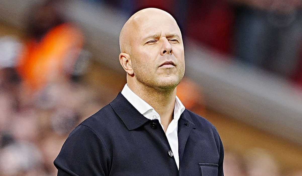 Ekspresi Arne Slot di laga Liverpool vs Arsenal