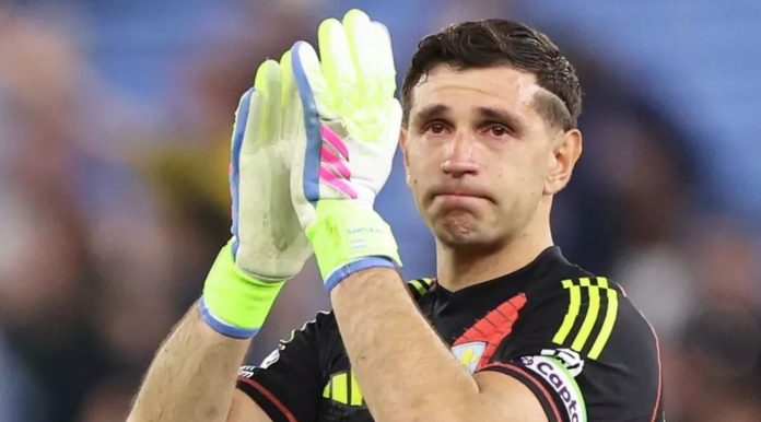 Emiliano Martinez pemain Aston Villa Emiliano Martinez pemain Aston Villa