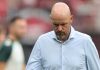 Erik ten Hag tertunduk usai laga Werder Bremen vs Bayer Leverkusen