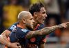 Federico Dimarco merayakan gol bersama Pio Esposito