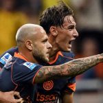 Federico Dimarco merayakan gol bersama Pio Esposito