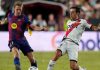 Frenkie de Jong dalam sebuah aksinya untuk Barcelona