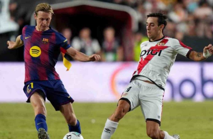 Frenkie de Jong dalam sebuah aksinya untuk Barcelona