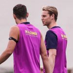 Frenkie de Jong tampak mulai kembali berlatih jelang laga kontra Newcastle