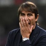 Gestur Antonio Conte di laga AC Milan vs Napoli