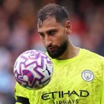 Gianluigi Donnarumma di laga Manchester City vs Manchester United