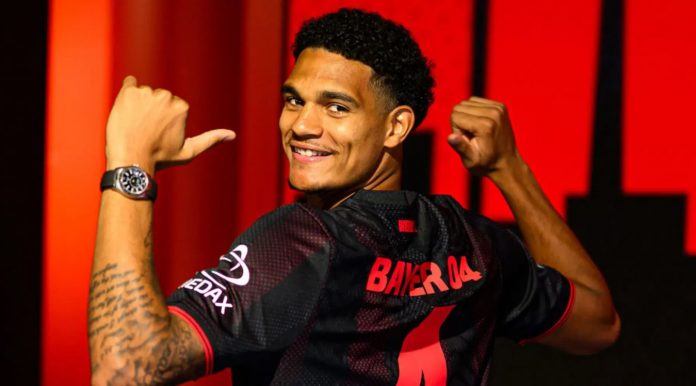 Jarell Quansah pemain Bayer Leverkusen