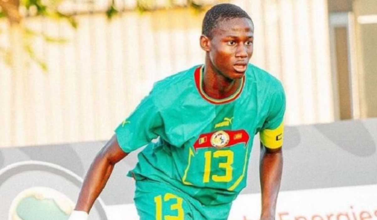 Kapten Senegal U-17 Mouhamed Dabo trial di Manchester United Kapten Senegal U-17 Mouhamed Dabo trial di Manchester United