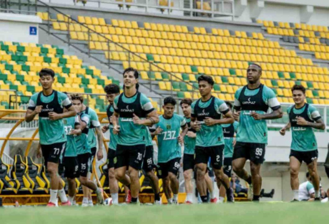 Latihan Persebaya Jelang Laga Tandang Kontra Dewa United