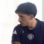Lisandro Martinez berlatih di gym Manchester United