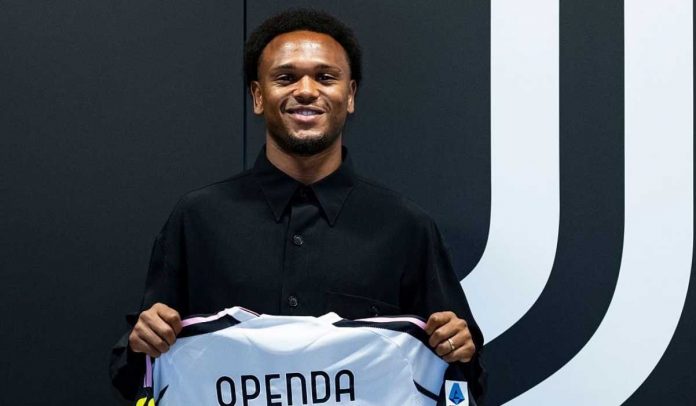 Luis Openda diperkenalkan sebagai pemain baru Juventus Luis Openda diperkenalkan sebagai pemain baru Juventus
