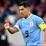 Luis Suarez Bujuk Bintang Barcelona Untuk Gabung The Reds Sekarang! Luis Suarez bujuk Ronald Araujo untuk gabung Liverpool