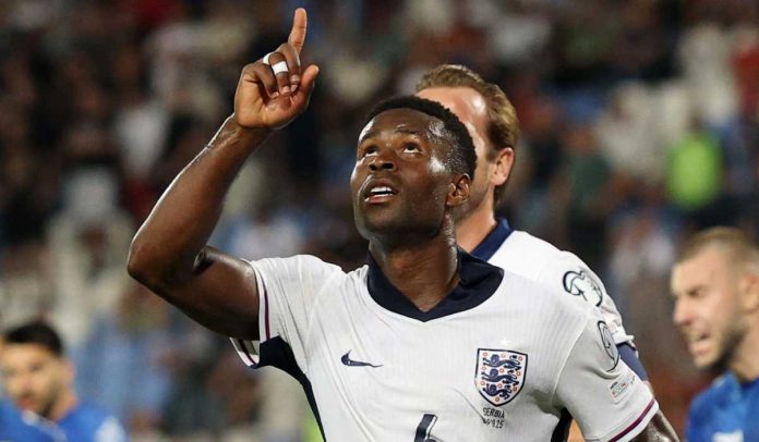 Marc Guehi merayakan gol perdananya untuk Inggris Marc Guehi merayakan gol perdananya untuk Inggris
