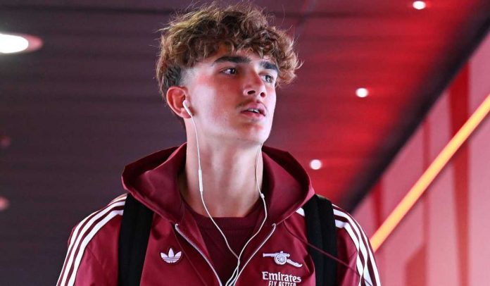 Max Dowman dalam persiapan laga Arsenal vs Nottingham Max Dowman dalam persiapan laga Arsenal vs Nottingham