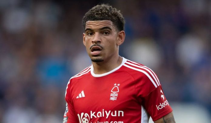 Morgan Gibbs-White pemain Nottingham Forest Morgan Gibbs-White pemain Nottingham Forest