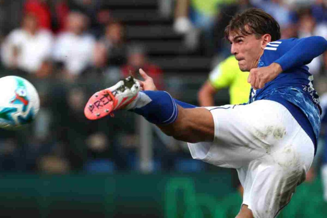 Nico Paz Diperebutkan Real Madrid dan Chelsea